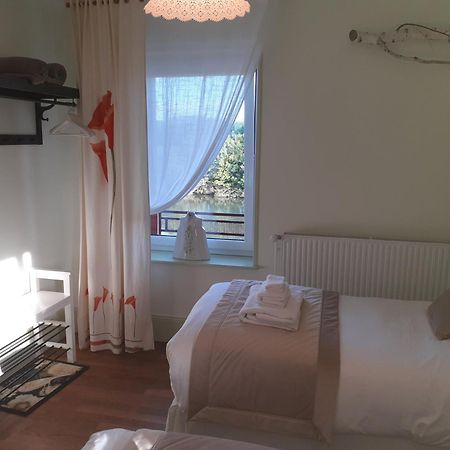 Lechatelet Chambres D'Hotes Cascarot מראה חיצוני תמונה